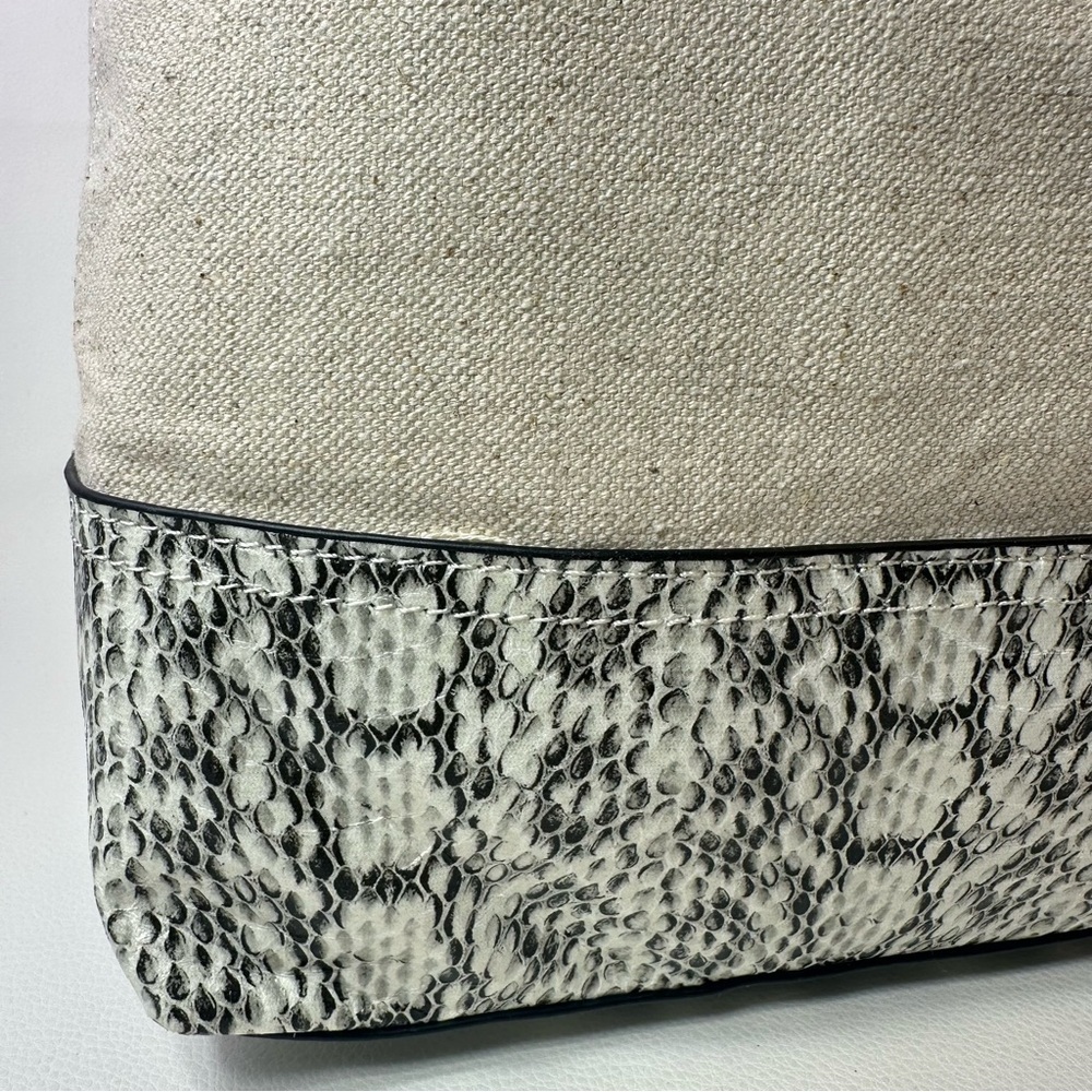 NEW Women’s Alfani Hillary Linen/Snake Canvas Hobo Shoulder Bag - Picture 8 of 13